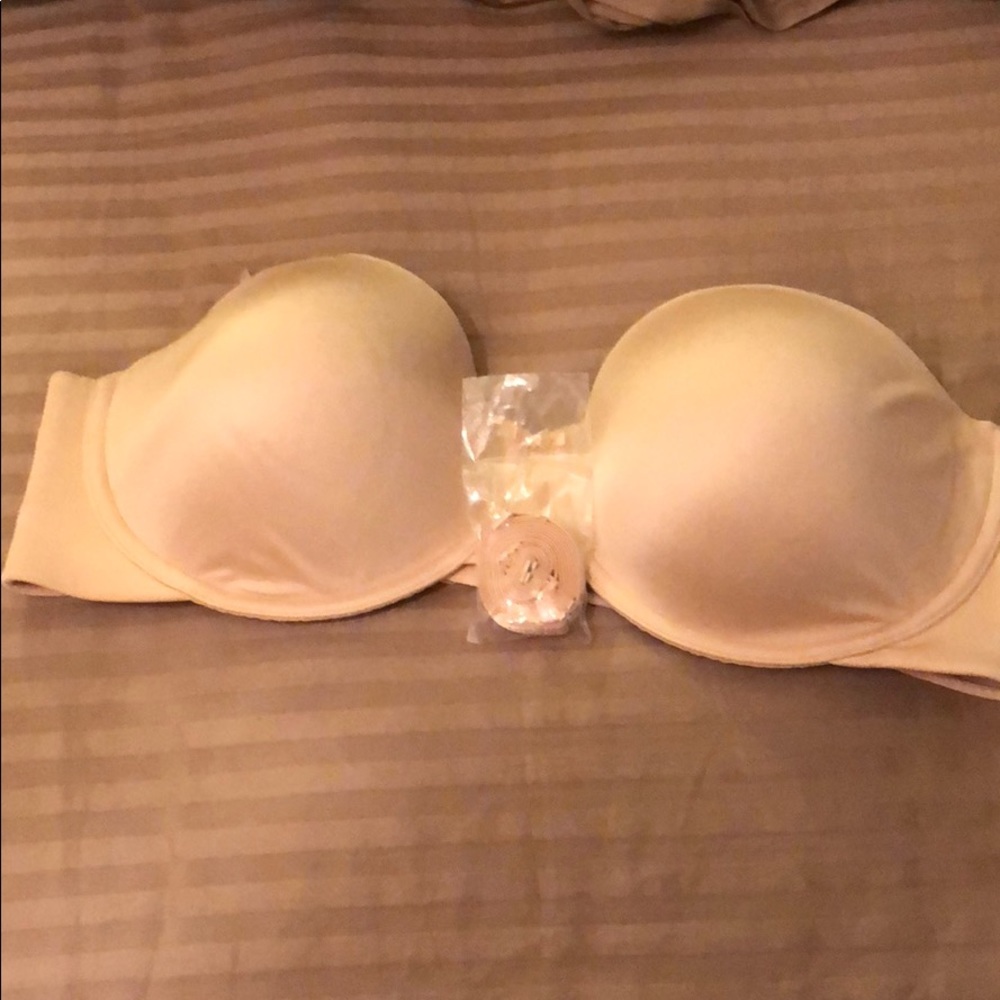 Vanity Fair strapless bra